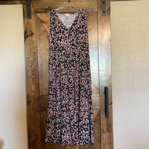 Jessica Simpson dress